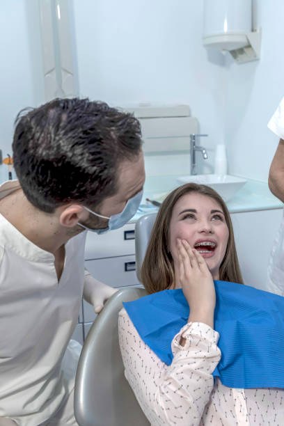 Best Emergency Root Canal Treatment in Fairfield University, CT